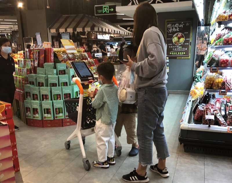 With the help of smart shopping cart using automatic billing system